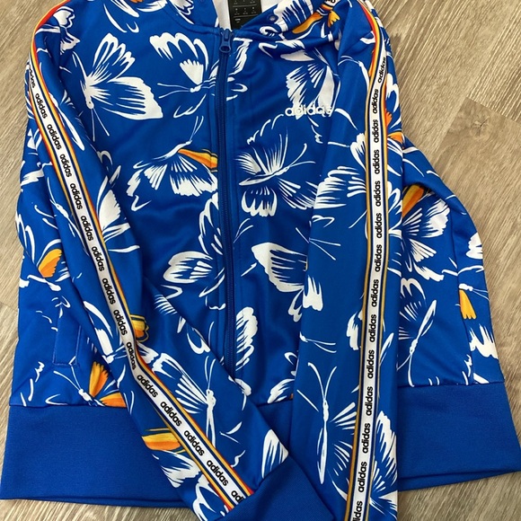 Adidas Sweater - Picture 3 of 4